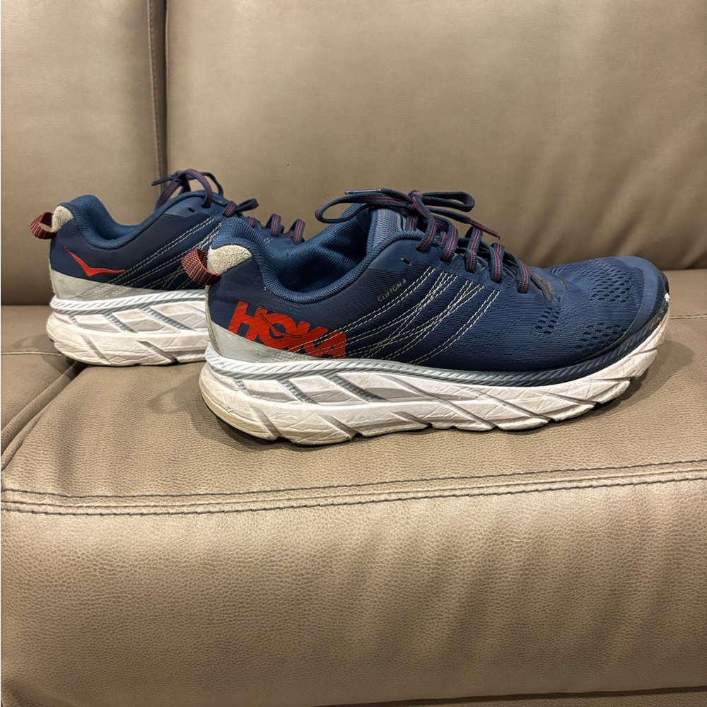 HOKA ONE ONE Clifton 6 1102876 EBPA Mens Blue
Running Shoes Sneakers Size 9.5
